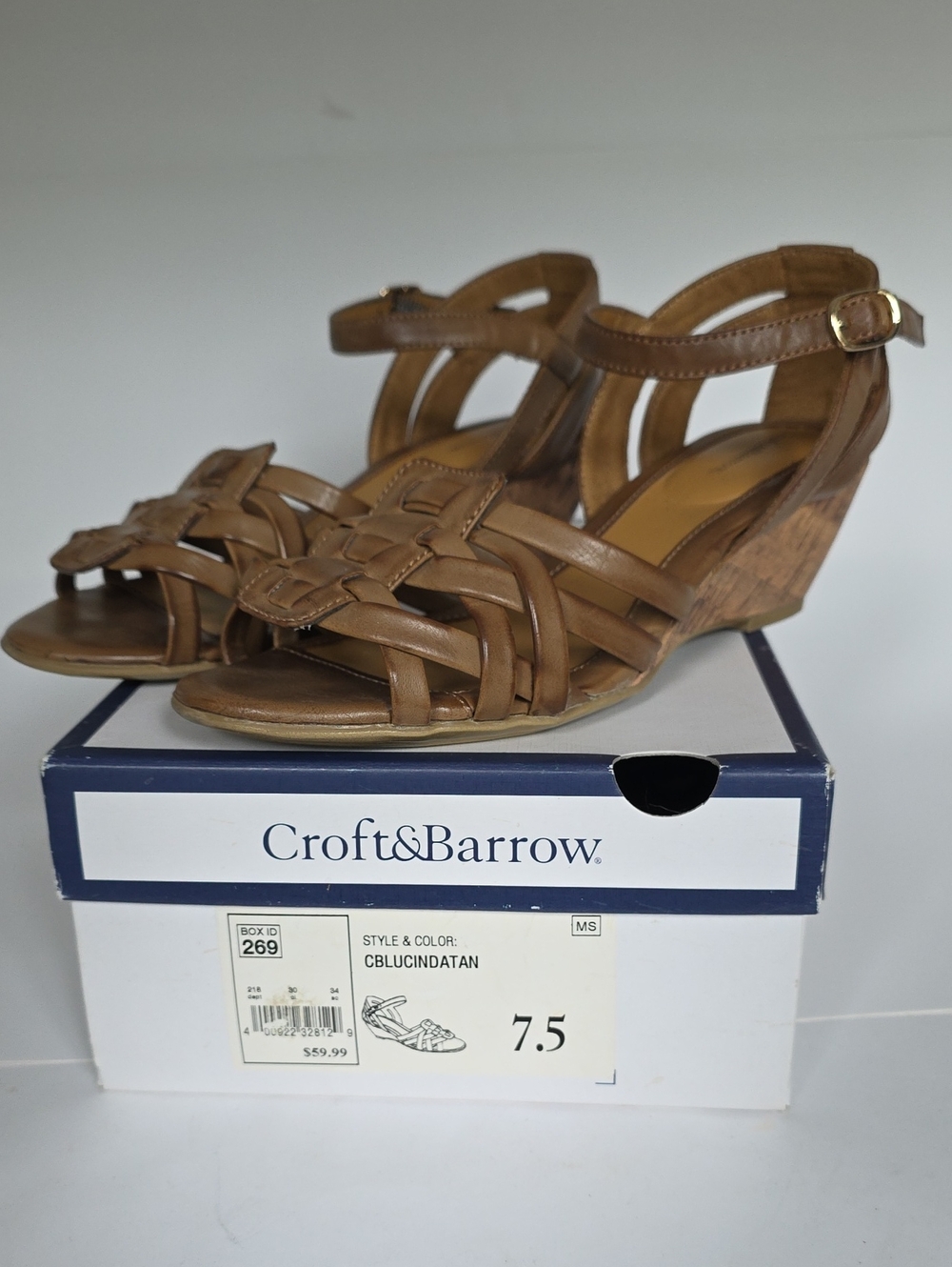 Croft & Barrow Tan Wedge Sandals Faux Leather Preowned (See Flaw) 7.5